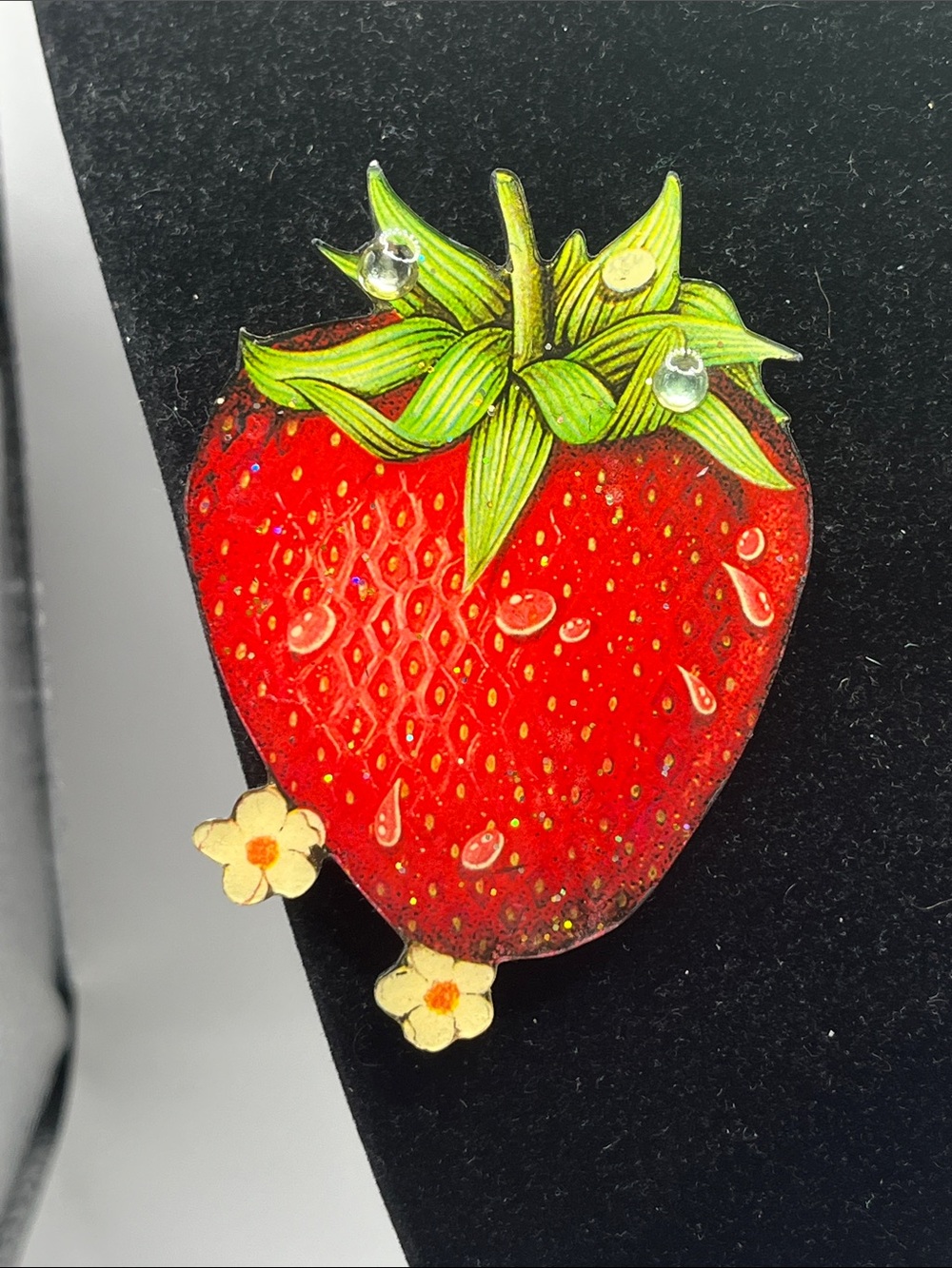 Rare! Designs From The Deep DFTD Red Strawberry and Cherry Fruit Brooch - Picture 3 of 5